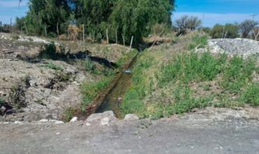 Murió un bebé en San Juan tras caer a un canal de riego