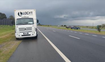 Tragedia en la Ruta 2: murió un joven de 29 años tras un choque a la altura de Castelli