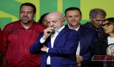 Lula prepara su estrategia para enfrentar a Flávio Bolsonaro en el balotaje