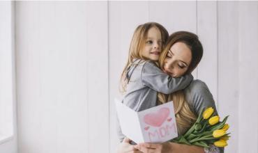 Cuándo es el Día de la Madre: qué domingo de octubre se celebra