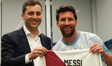 Messi fue declarado Socio Honorario de River en la previa de su despedida de la Selección Argentina