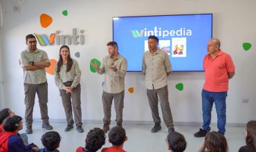 Parque Arauco presentó Wintipedia 3, un tomo dedicado a la energía solar para estudiantes riojanos