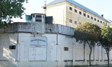Cien presos por día y un convoy “blindado”: cómo será el operativo para trasladar a los presos desde la cárcel de Devoto a Marcos Paz