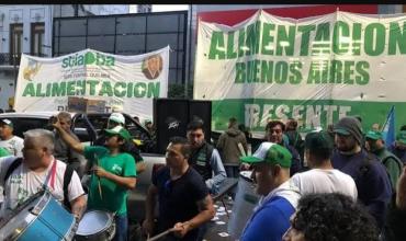Paritaria de la alimentación: el gremio denuncia que la negociación está "trabada" y rechaza el 6% por cuatro meses que ofrecen las cámaras