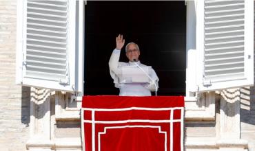 El Vaticano dio detalles de la operación del papa León XIV y anticipó cómo sería su recuperación