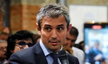 Martín Menem respaldó a Luis Caputo y denunció operaciones para desplazarlo