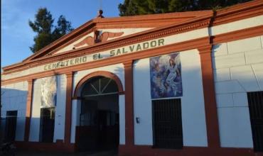 Cementerio El Salvador: cierre por una exhumación el viernes y horarios y misas por el Día de la Madre