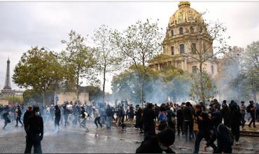 Chalecos amarillos, estudiantes y sindicatos se preparan para una jornada de protestas en Francia