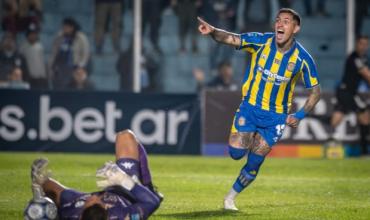 Victoria de Rosario Central con sufrimiento ante Atlético Tucumán para ser escolta en la Tabla Anual.