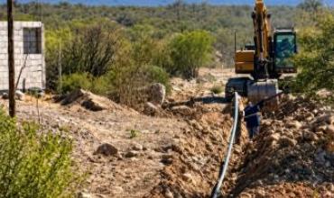 Buscan recuperar una antigua obra hídrica para reforzar el suministro de agua potable en Chilecito antes de diciembre