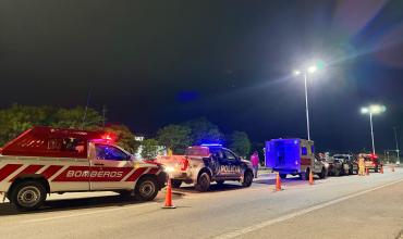Un automovilista de 36 años fue trasladado al hospital tras chocar contra la parte trasera de una camioneta en avenida Circunvalación y Viamonte