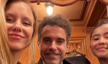 Nicolás Cabré compartió una noche de gala con Rocío Pardo y Rufina: las fotos en el Teatro Colón