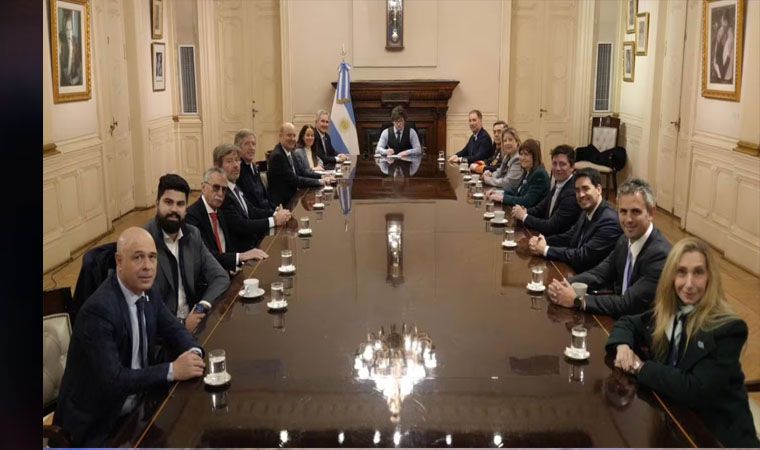 358057_1793011600.jpg