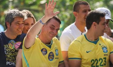 Flávio Bolsonaro le pidió asilo político a Donald Trump y aseguran que ya habría llegado a Estados Unidos