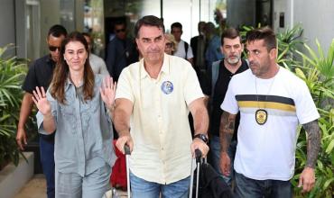 Flávio Bolsonaro aterrizó en Ecuador desde Argentina tras huir de Brasil y siguió rumbo a EE.UU.