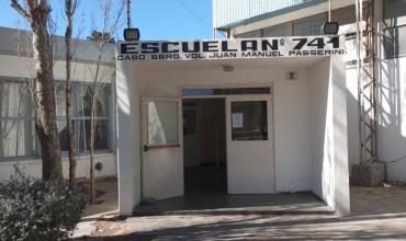 Puerto Madryn: allanaron a un alumno por crear con IA una serie porno animé con las caras de sus compañeras