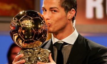 ¿Con palito para Messi? El mensaje de Cristiano Ronaldo tras ganar el Balón de Oro de todos los tiempos