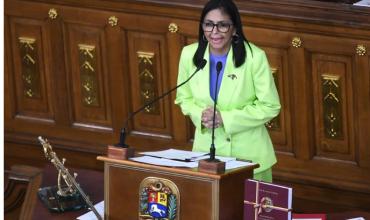 Delcy Rodríguez promete elecciones en Venezuela con una autoridad electoral "renovada"