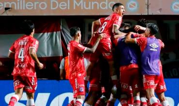 Argentinos Juniors venció a Racing con un golazo de Rodrigo Cabral