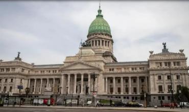 El DNU que convoca a sesiones extraordinarias llega al Congreso con proyectos claves