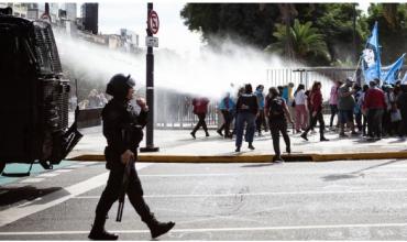 Cacerolazos en contra del Gobierno: fuerte rechazo tras la represión