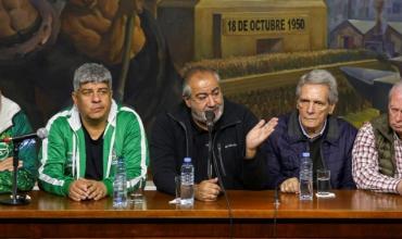 "El regreso de los muertos vivos": el Gobierno le puso título al paro de la CGT y a la vuelta de Sergio Massa