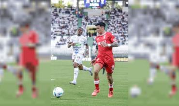 Huracán perdió por 1-0 con Once Caldas en el partido de ida de los Octavos de final de la Copa Sudamericana