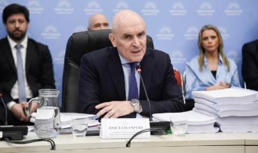 El Gobierno quiere aplacar la ofensiva de las provincias y presentó dos propuestas para repartir fondos