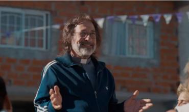 Críticas letales: destrozan a Homo Argentum, la nueva película de Guillermo Francella