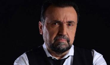 El periodista Roberto Navarro sufrió un grave accidente