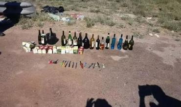 Secuestraron alcohol y marihuana en dos colectivos con hinchas de Lanús