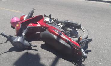 Choque entre motos dejó a cuatro personas con heridas de consideración