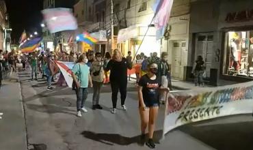Realizaron multitudinaria marcha del orgullo gay en plaza 25 de Mayo