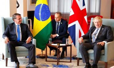 La reacción de Jair Bolsonaro cuando Boris Johnson le recomendó la vacuna de AstraZeneca
