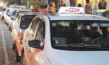 Taxistas se manifestaron en contra de la suba del GNC