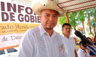 Brutal crimen en México: asesinaron a un alcalde y a su padre