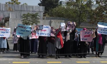 La ONU exige la liberación de cinco activistas afganas que fueron detenidas en un acto