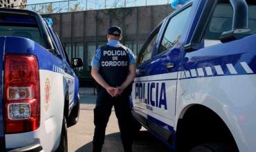 Córdoba: Una mujer le sacó el arma a un policía y le gatilló para matarlo adentro de un colectivo
