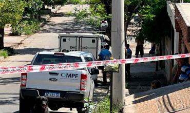 Córdoba: Una policía asesinó a uno de sus hijos, dejó muy grave a otro y se quiso matar
