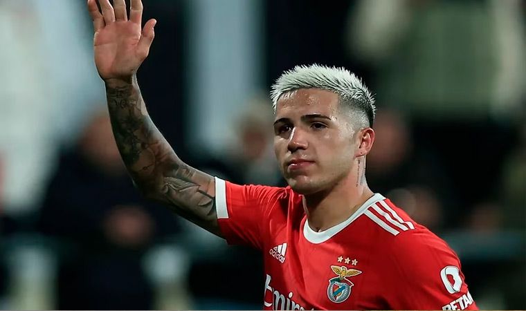 Oficial Benfica Confirm La Venta De Enzo Fern Ndez Al Chelsea En