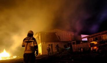 Alerta roja en Chile: Por los incendios murieron al menos 24 personas y hay más de 250.000 hectáreas quemadas
