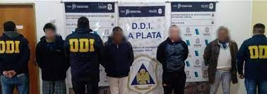 Detuvieron a siete prófugos acusados de abuso sexual que fueron a votar