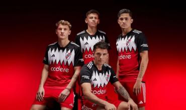 River Plate presentó su nueva camiseta alternativa: Cómo es y cuando la estrenará