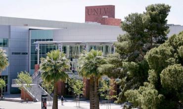 Terror en Las Vegas: Un tiroteo en una universidad dejó "múltiples víctimas"