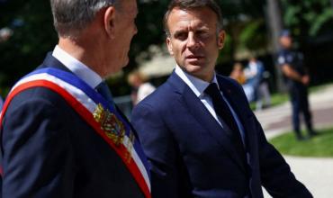 Tras derrota en elecciones europeas, Macron convoca a nuevos comicios en Francia