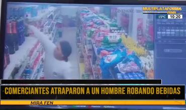 Detienen a un delincuente por robar bebidas alcohólicas en un minimarket  