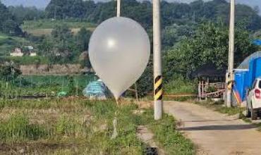 Corea del Norte envió unos 500 globos con basura a Seúl