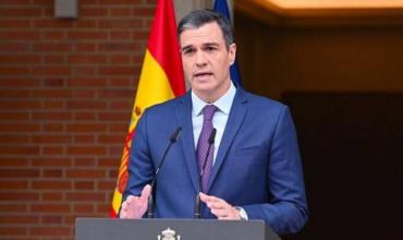 Pedro Sánchez se comprometió a "defender la democracia" en Venezuela y exigió las actas electorales a Maduro