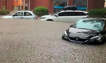 España en alerta por viento, lluvia y olas causados por el huracán Kirk