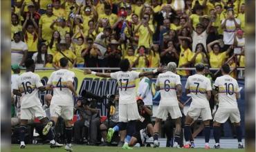 Colombia aplastó a Chile y se prende en la pelea por el primer puesto en las Eliminatorias